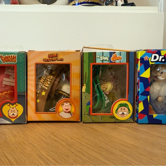 Colorful Cartoon Character Keychain Set - Picture 2 of 2